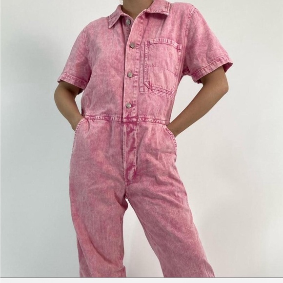 AMO Luna pink acidwash denim slouchy fit jumpsuit. Size medium Barbie Pink! - Picture 4 of 4